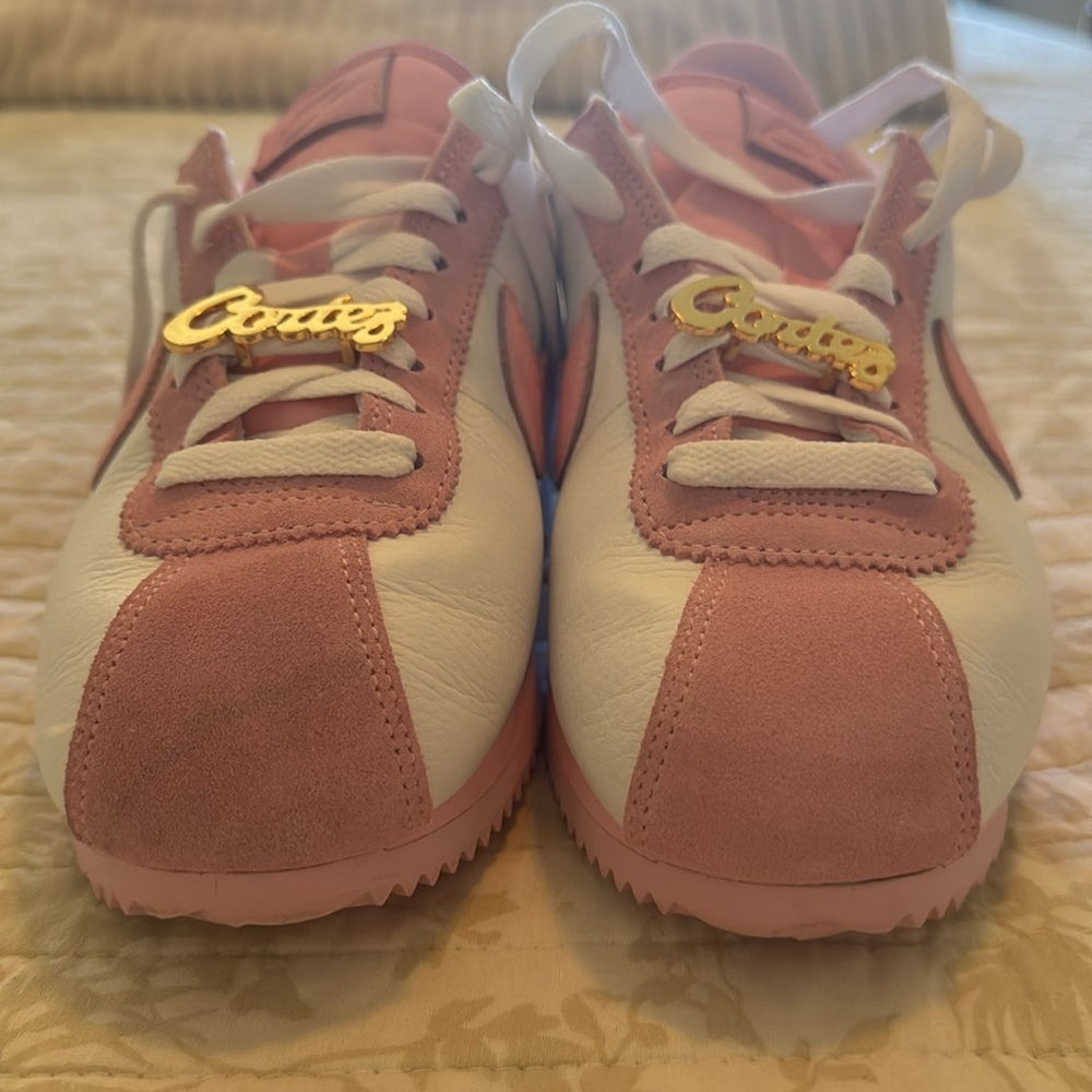 Pink Nike Cortez, custom ID made nwot - Picture 7 of 8